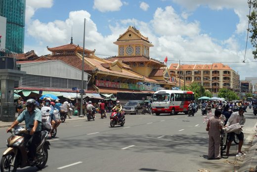 Chợ Bình Tây – ngôi chợ cổ độc đáo của vùng đất Chợ Lớn